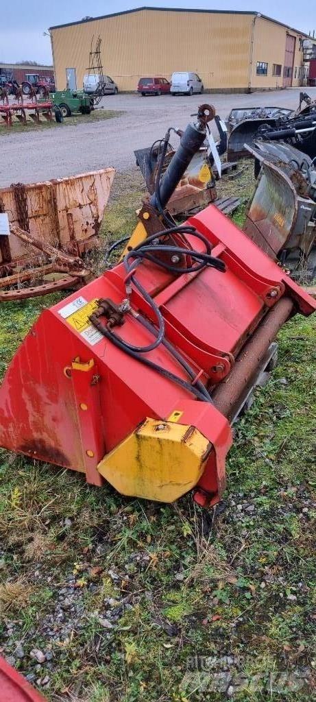  Dunn 800 Sand and salt spreaders