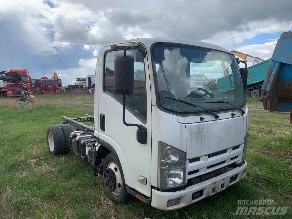 Isuzu FOR PARTS Panel vans