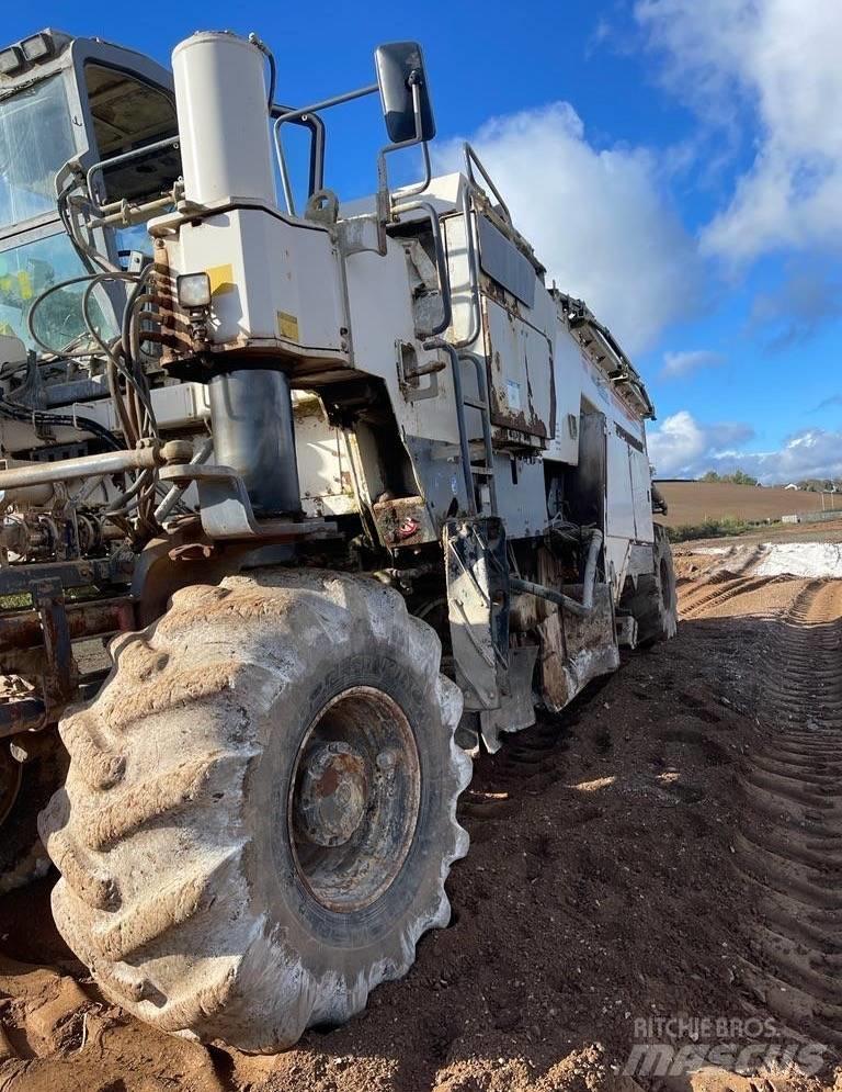 Wirtgen WR2500SK Asphalt recycling