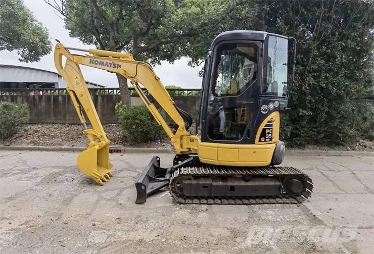 Komatsu PC35 Mini excavators < 7t (Mini diggers)