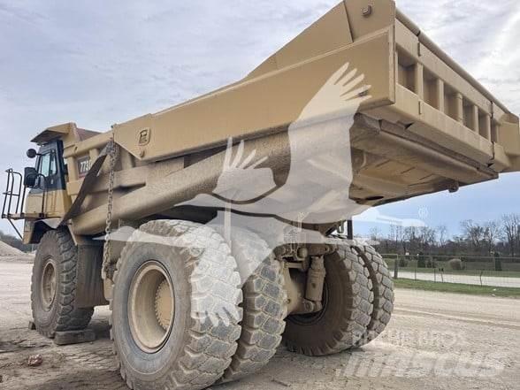 CAT 773D Articulated Haulers