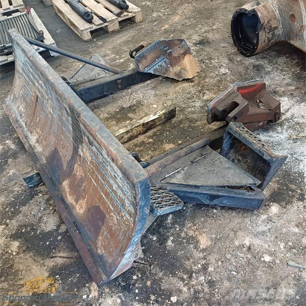 Komatsu 840tx Other components