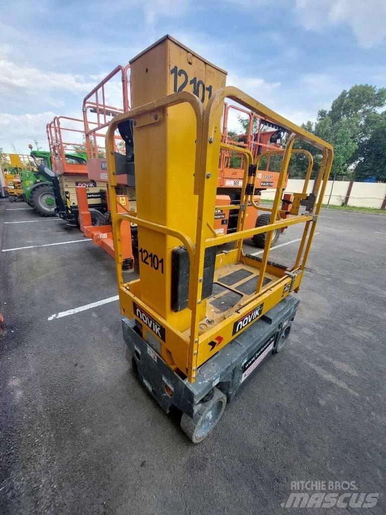 Haulotte Star 8S Used Personnel lifts and access elevators