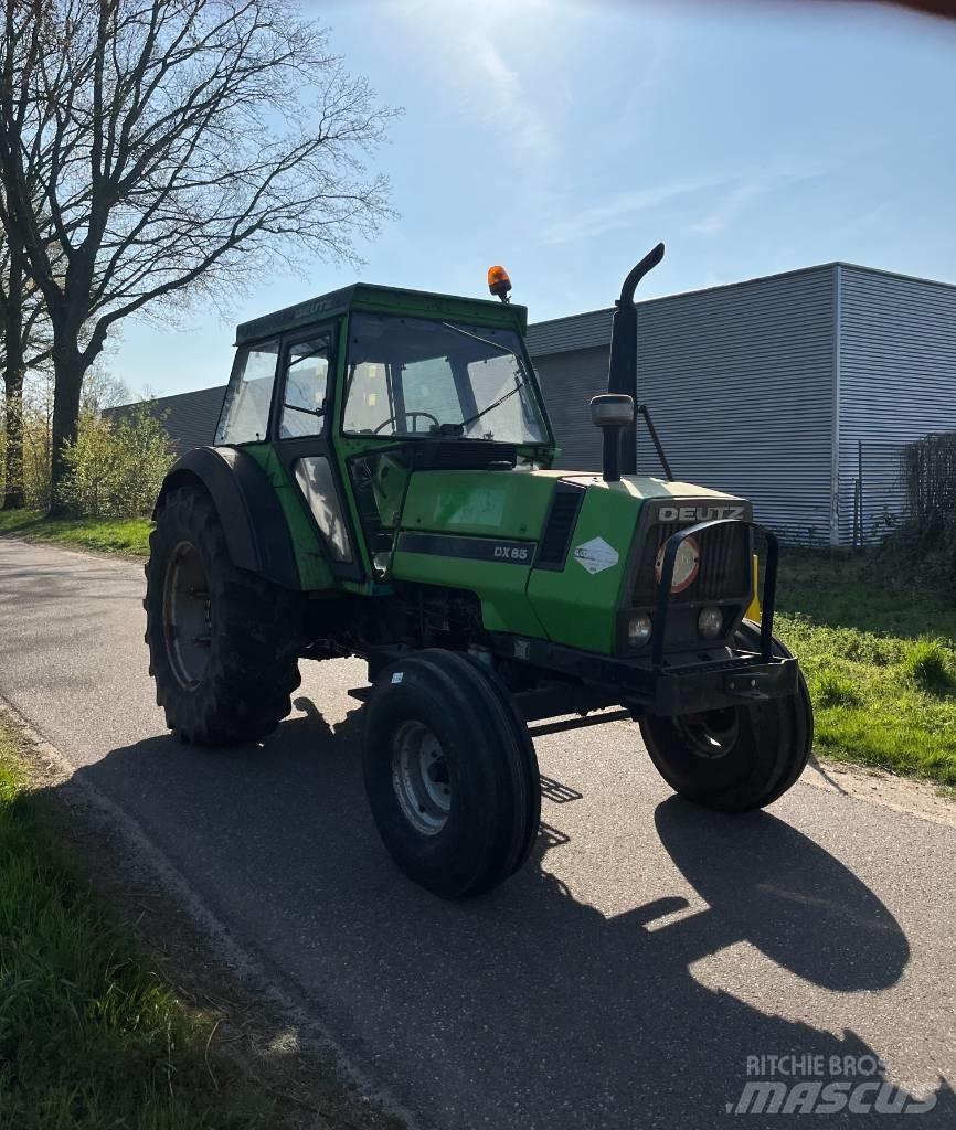 Deutz DX85 Tractors