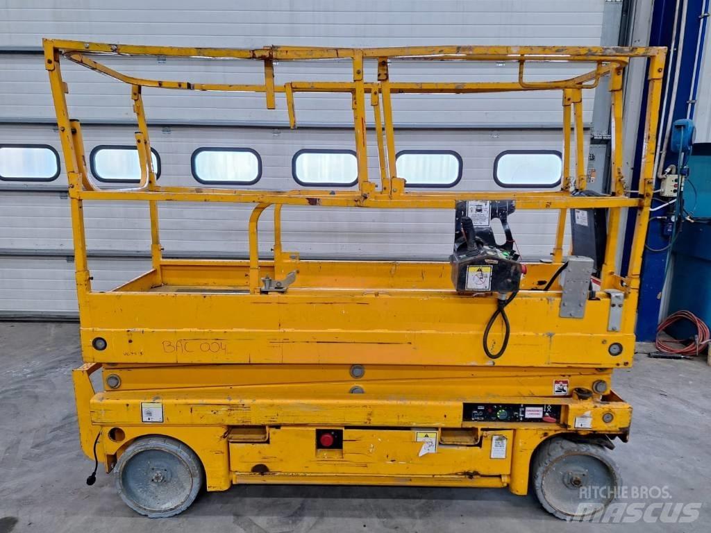 Haulotte Compact 8 Scissor lifts