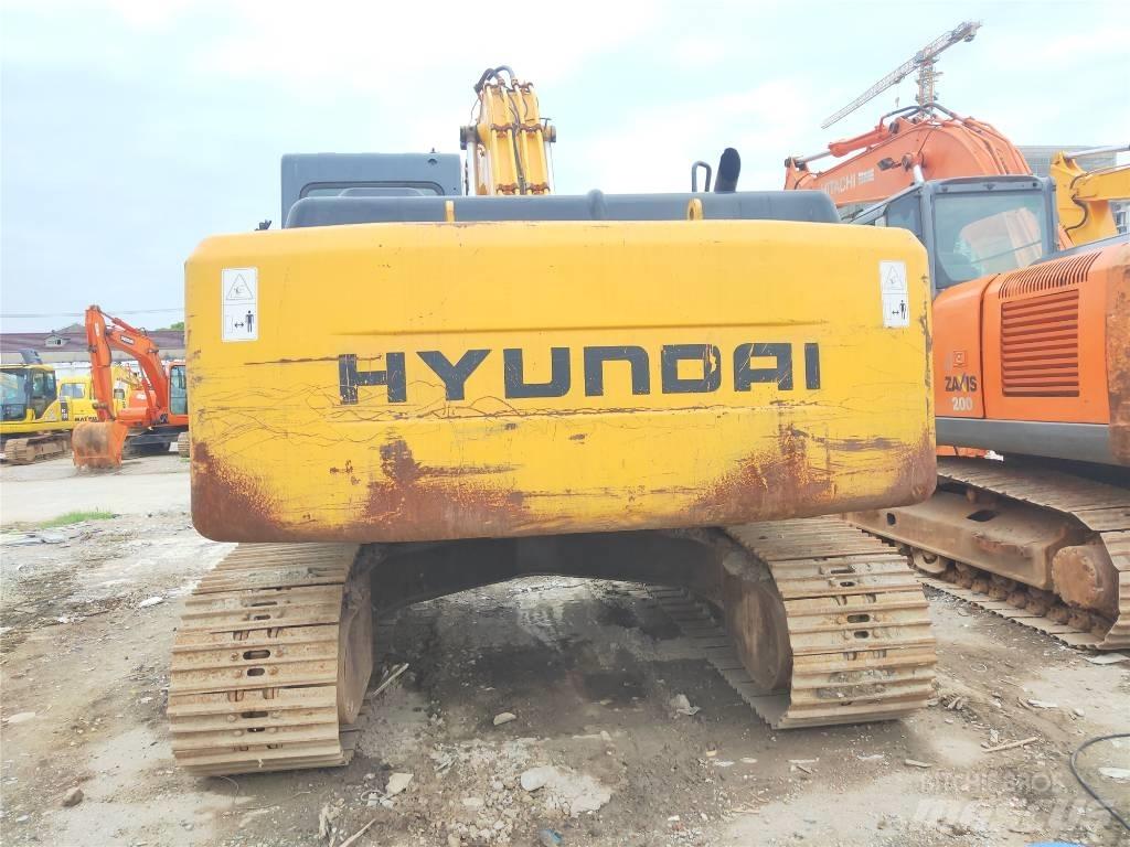 Hyundai R225LC-7 Crawler excavators