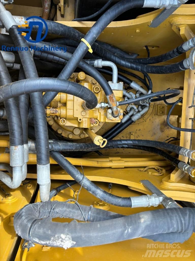 CAT 323 Crawler excavators