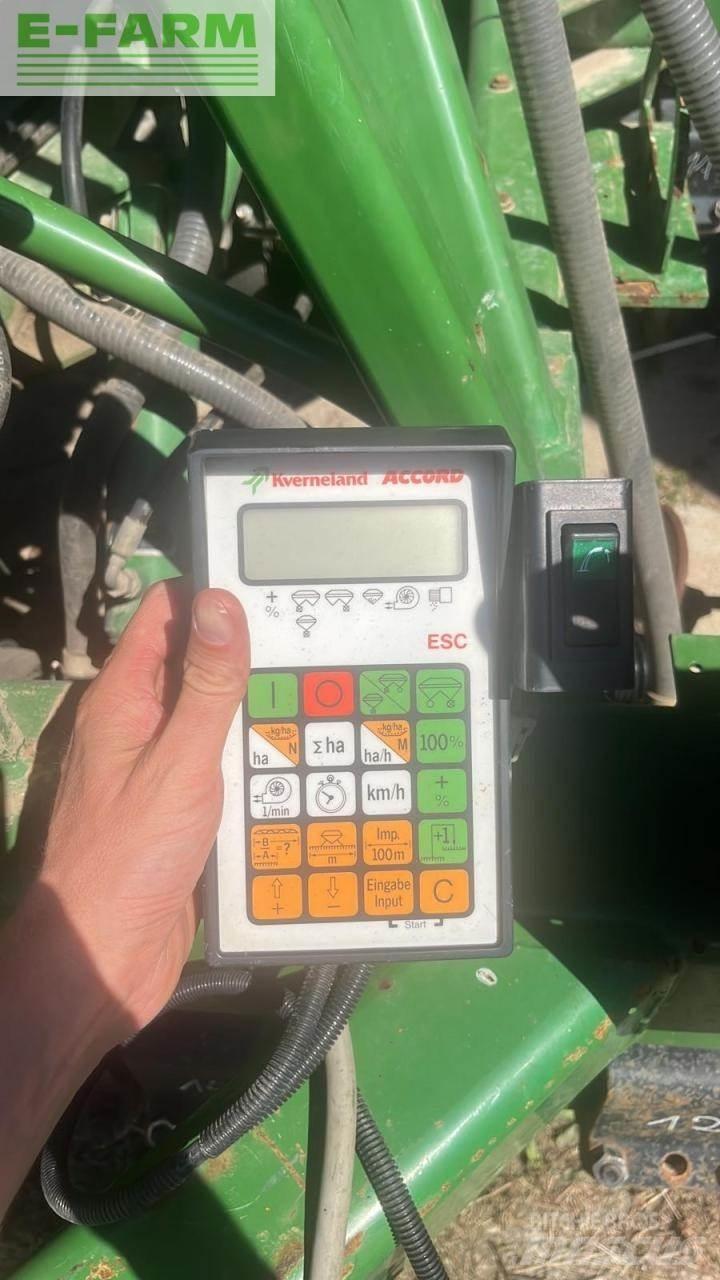 John Deere 750 A Sowing machines