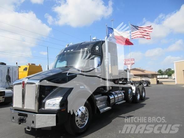 Kenworth T880 Prime Movers