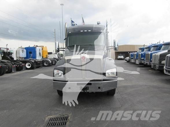 Kenworth T880 Prime Movers