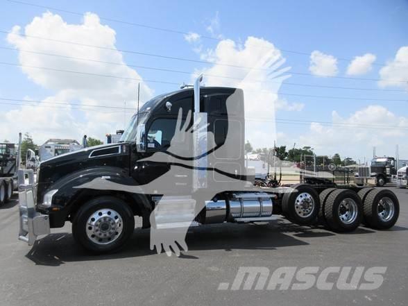 Kenworth T880 Prime Movers