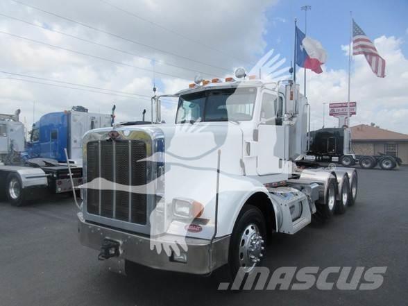 Peterbilt 367 Prime Movers