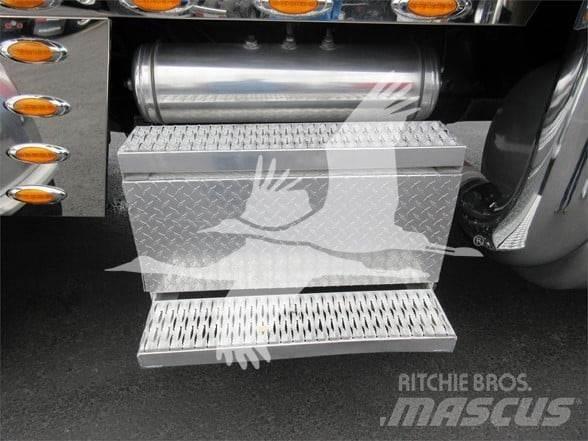 Peterbilt 388 Prime Movers