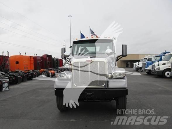 Peterbilt 567 Prime Movers