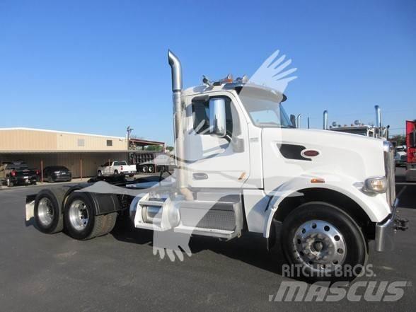 Peterbilt 567 Prime Movers