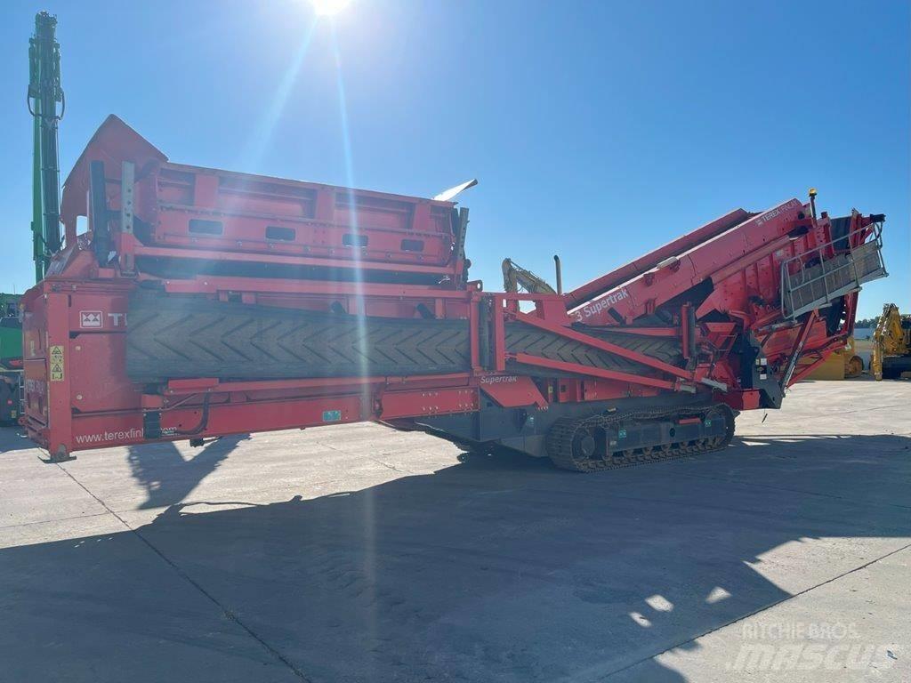 Finlay 683 SuperTrak Screeners