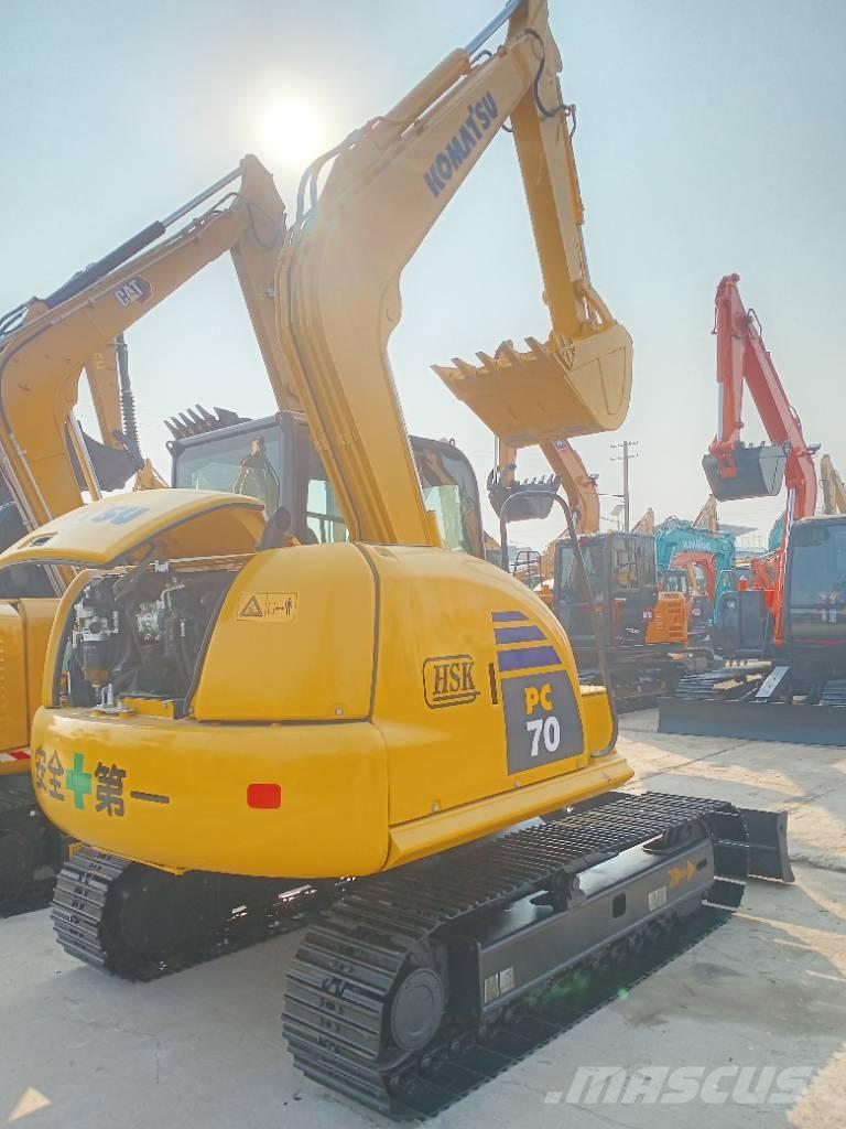 Komatsu PC 70 Mini excavators  7t - 12t