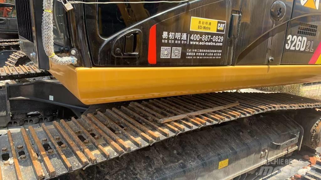 CAT 326 F Crawler excavators
