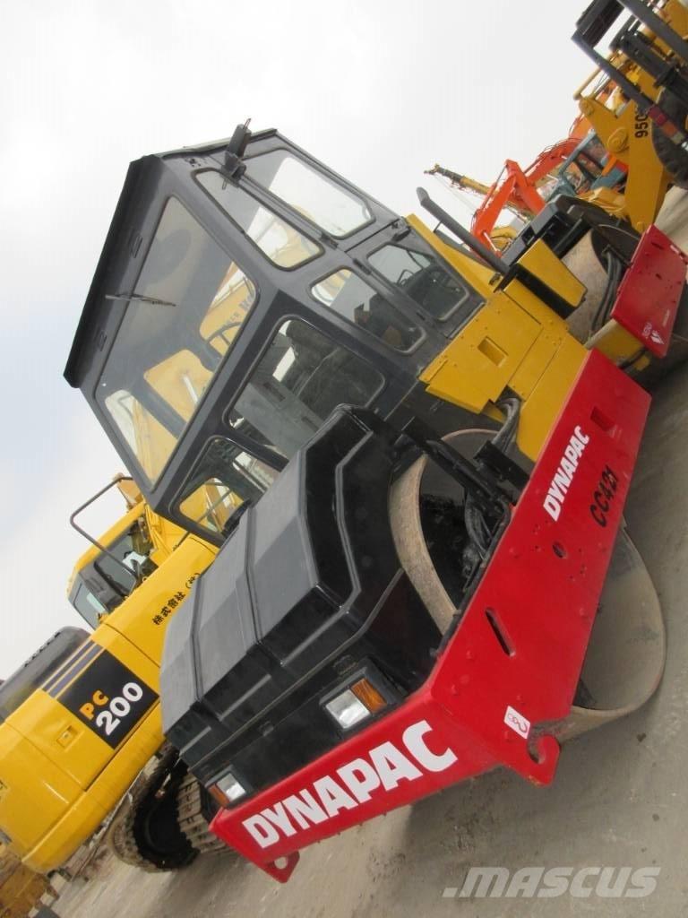 Dynapac CC 421 Twin drum rollers