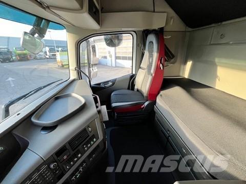 Volvo FH Prime Movers