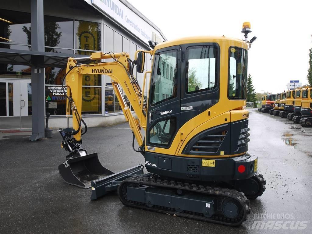 Hyundai R25Z-9AK Mini excavators < 7t (Mini diggers)