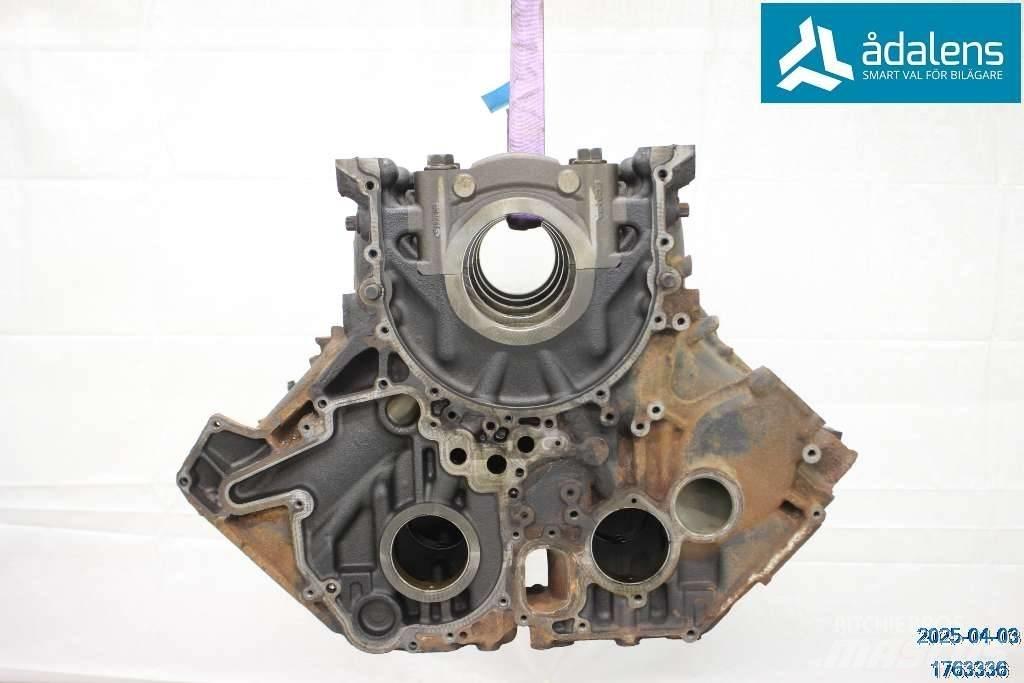 Scania R 520 Engines