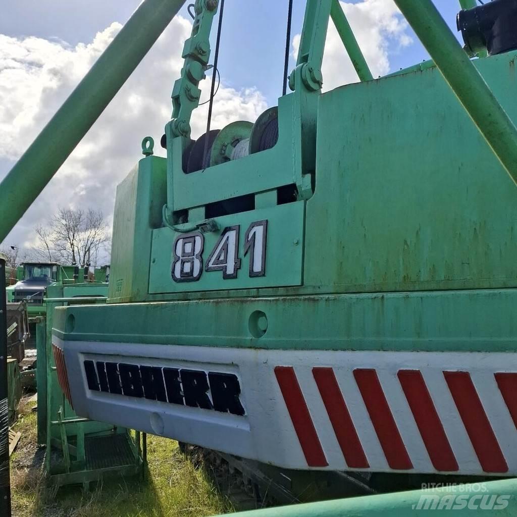 Liebherr HS 841 Track mounted cranes