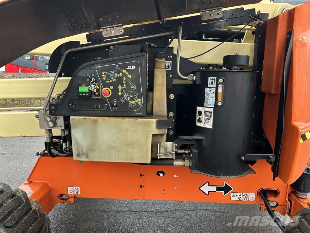JLG 520AJ (2633) Articulated boom lifts