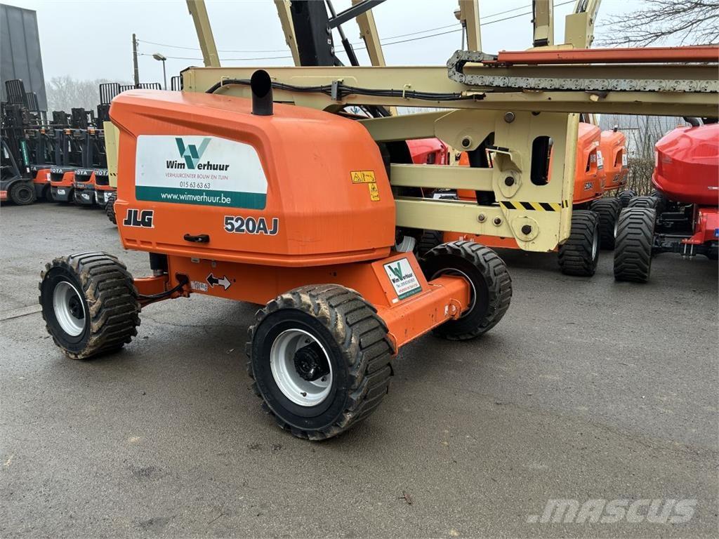 JLG 520AJ (2633) Articulated boom lifts
