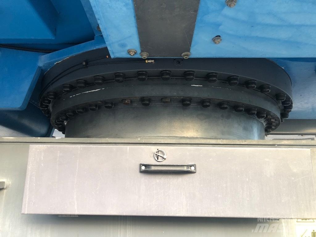 Fuchs MHL 350 Waste / industry handlers