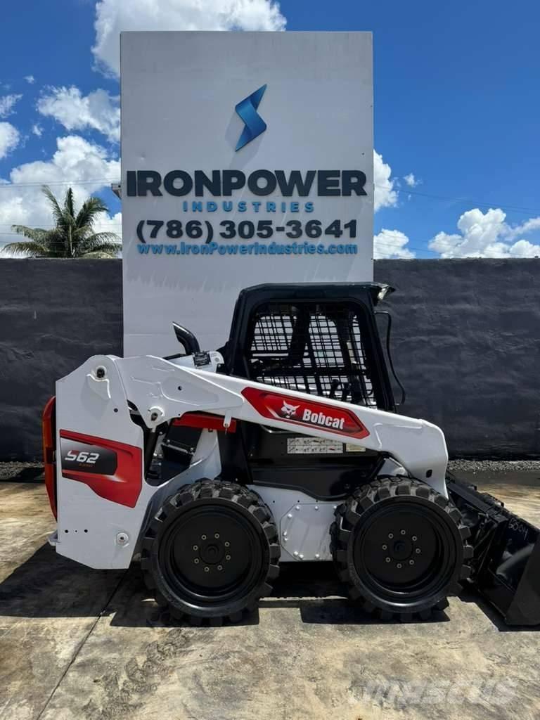 Bobcat S 62 Skid steer loaders