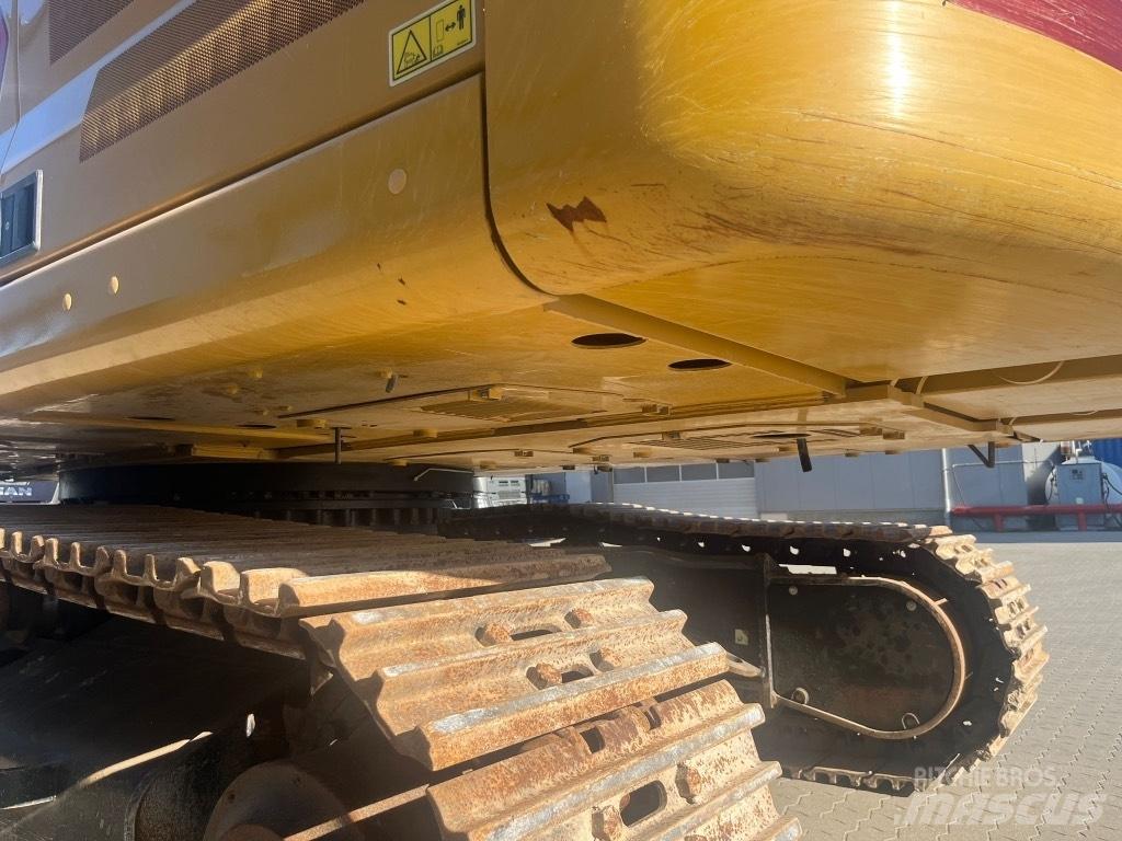 CAT 330 - 330 Next Gen Crawler excavators