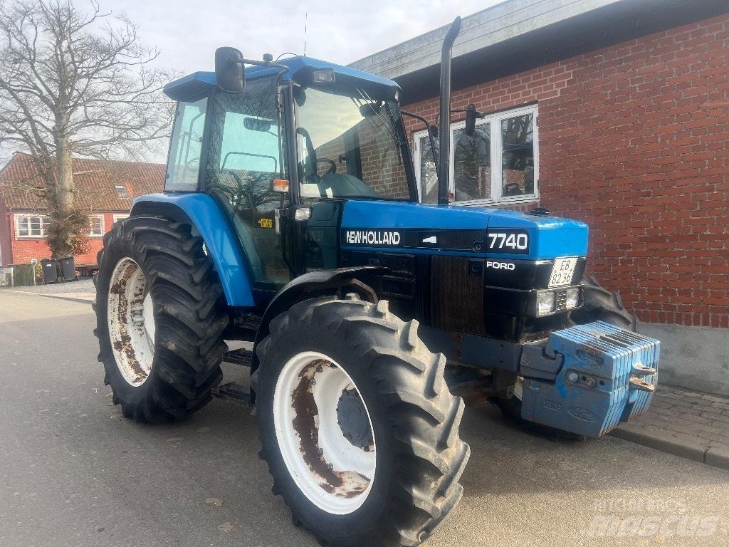New Holland 7740 Tractors