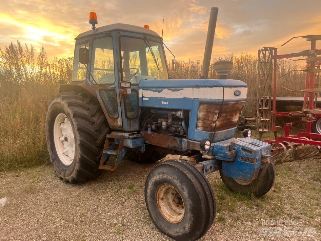 Ford TW 15 Tractors