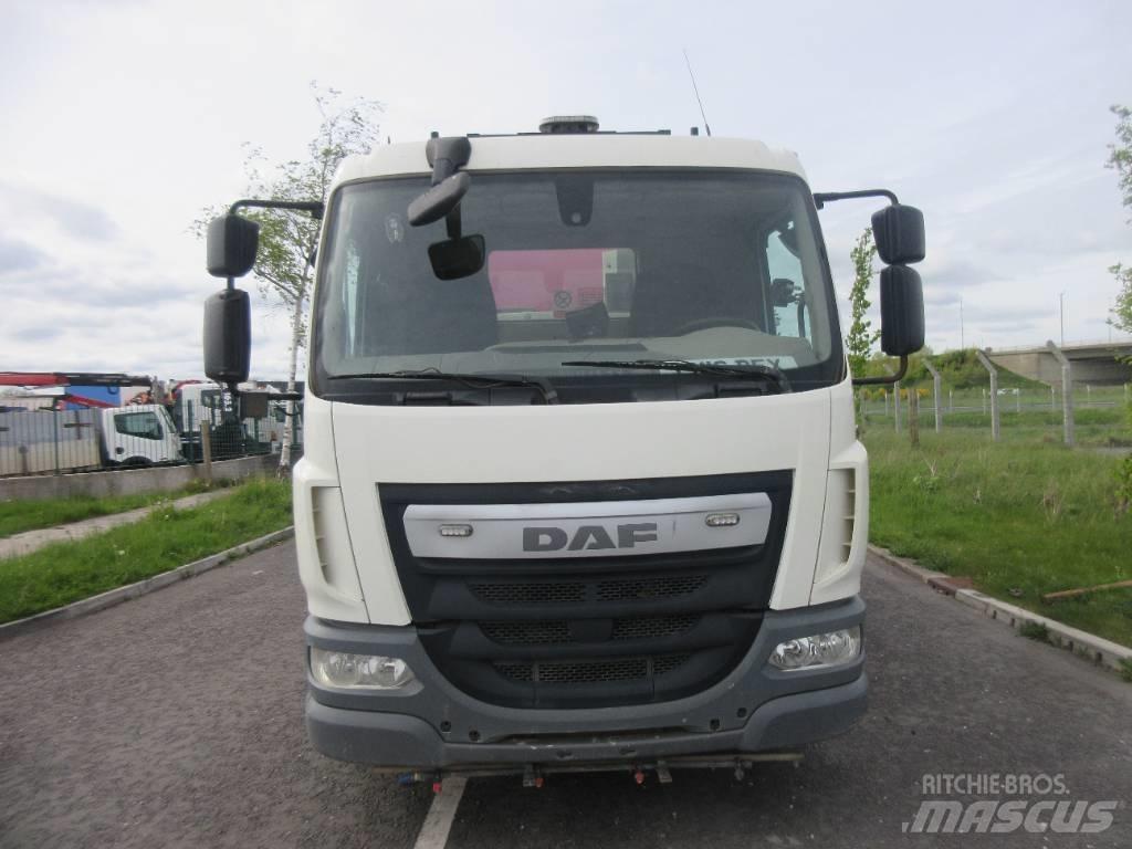 DAF 55.220 Sweeper trucks