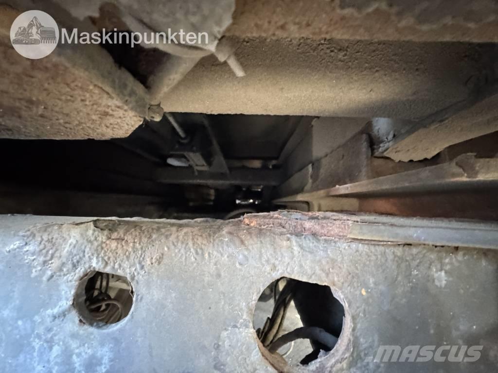 Scania R 560 LB Skip bin truck