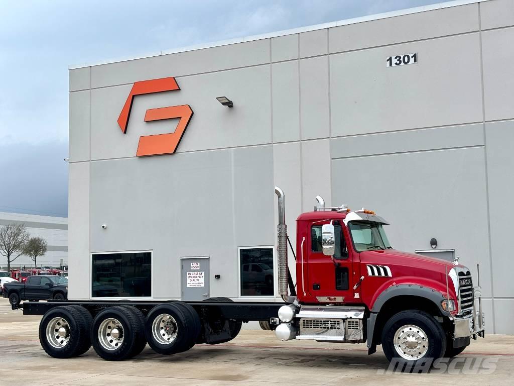 Mack Granite Prime Movers