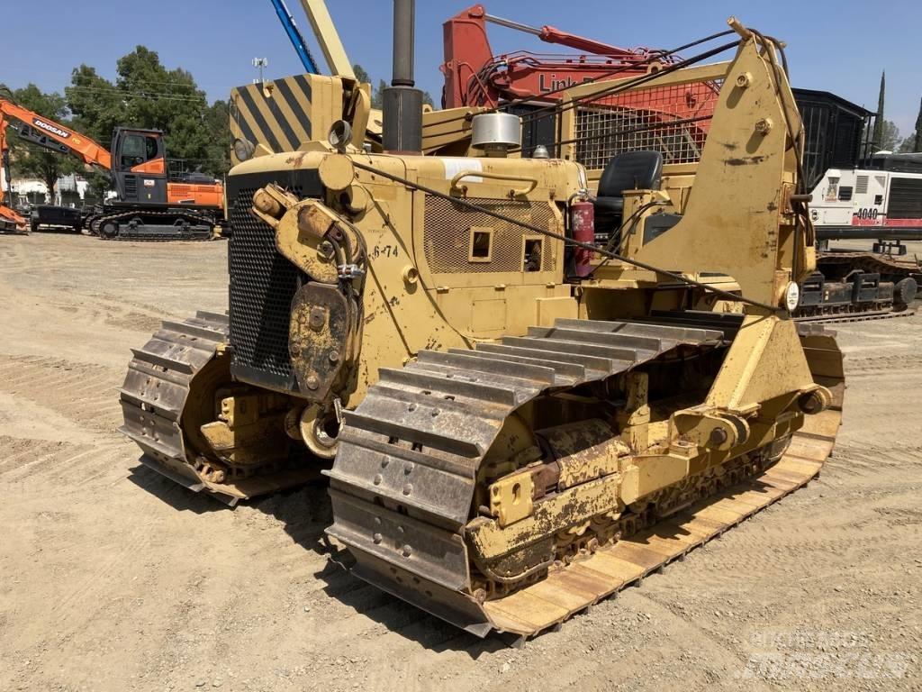 CAT D 6 D Pipe layer dozers