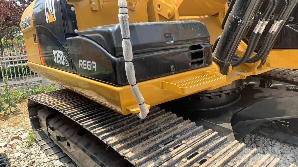 CAT 325 B L Crawler excavators
