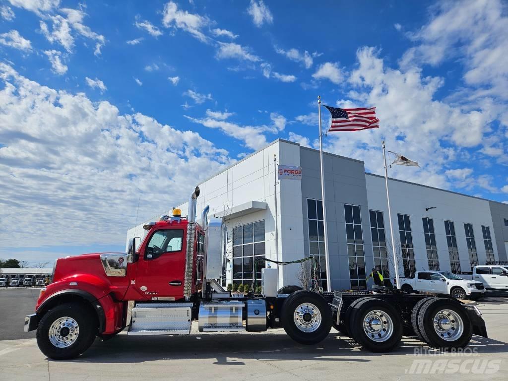 Kenworth W 990 Prime Movers