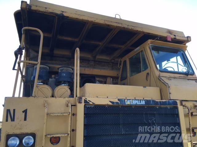 CAT 773B Rigid dump trucks