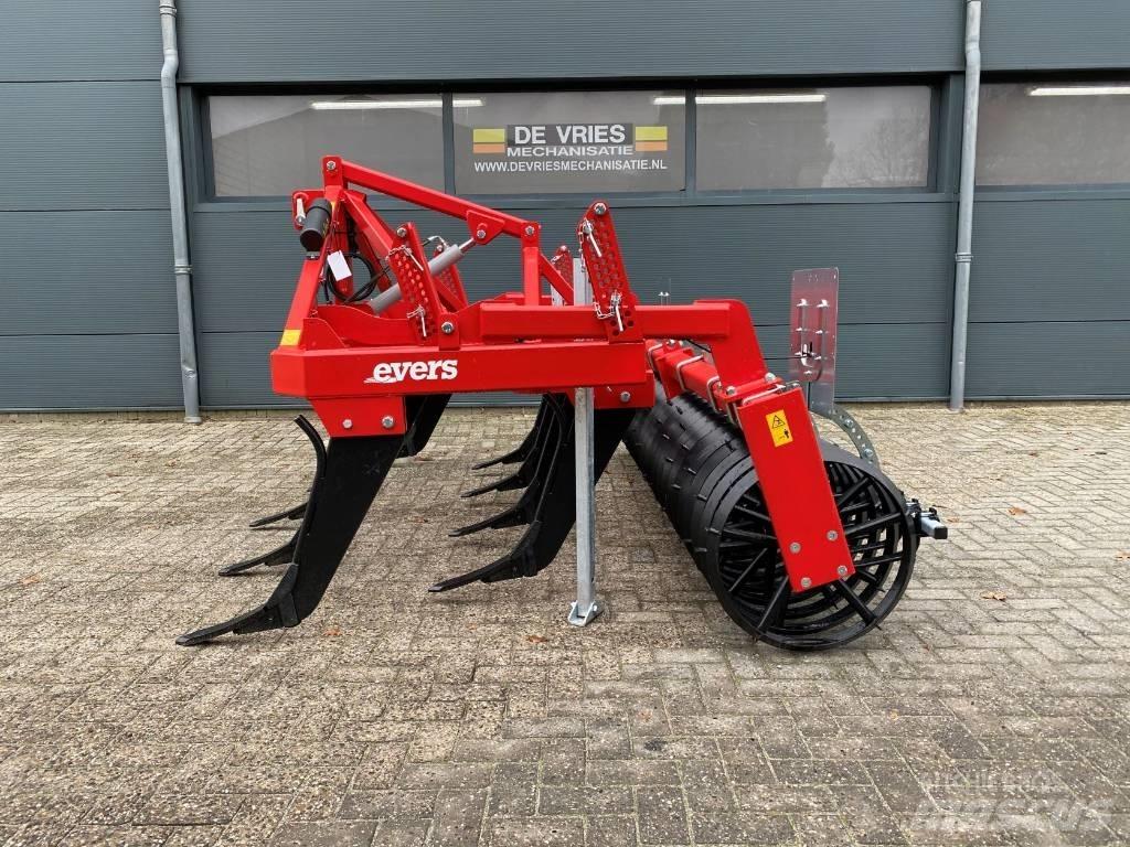 Evers Forest 9-310 Cultivators