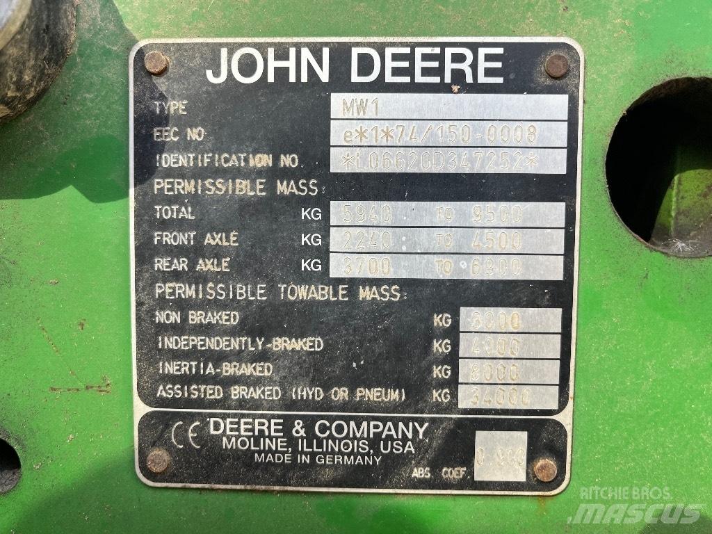 John Deere 6620 Tractors
