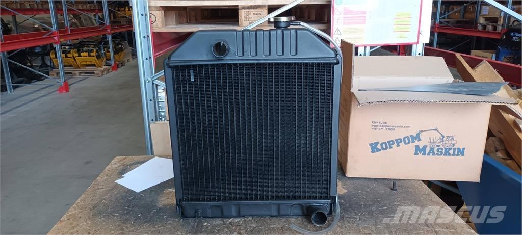 Ford 81875325 Engines