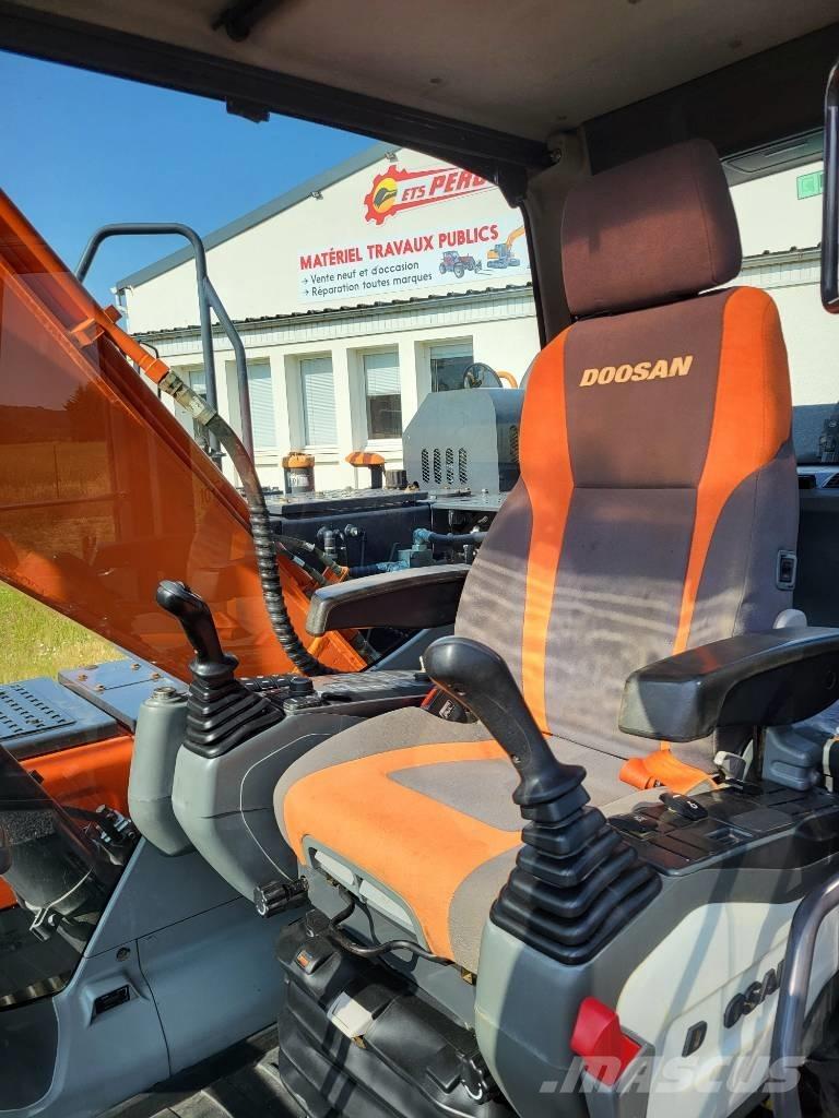 Doosan DX 140 LC-5 Crawler excavators