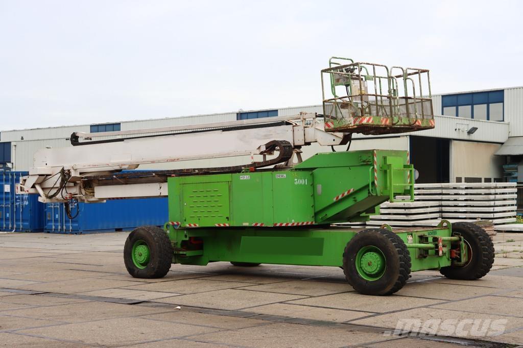 JLG 150 HAX Articulated boom lifts