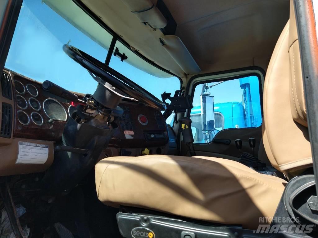Mack GRANITE CV713 Waste trucks