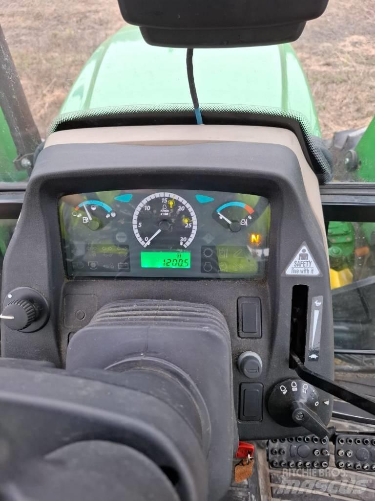 John Deere 5075 E Tractors