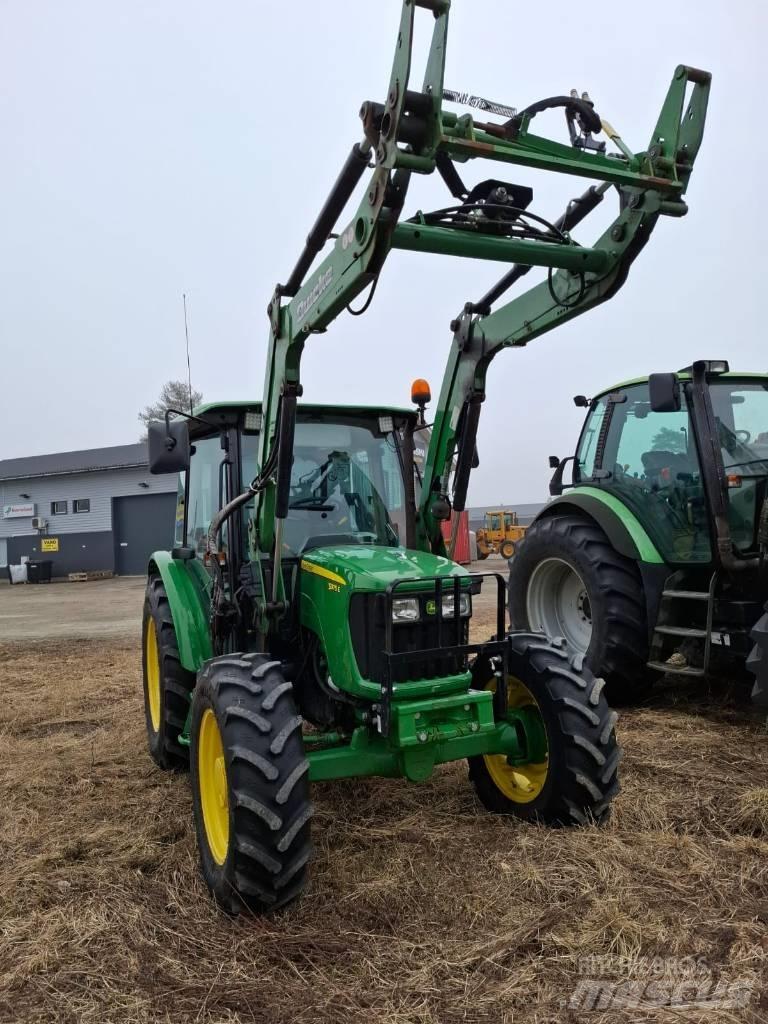 John Deere 5075 E Tractors