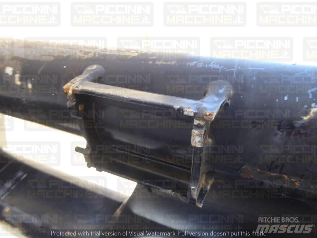 Manitou PC 5000 kg Other components